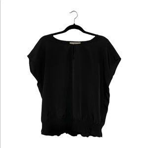 Black Sleeveless Keyhole Smocked Blouse - Size Small